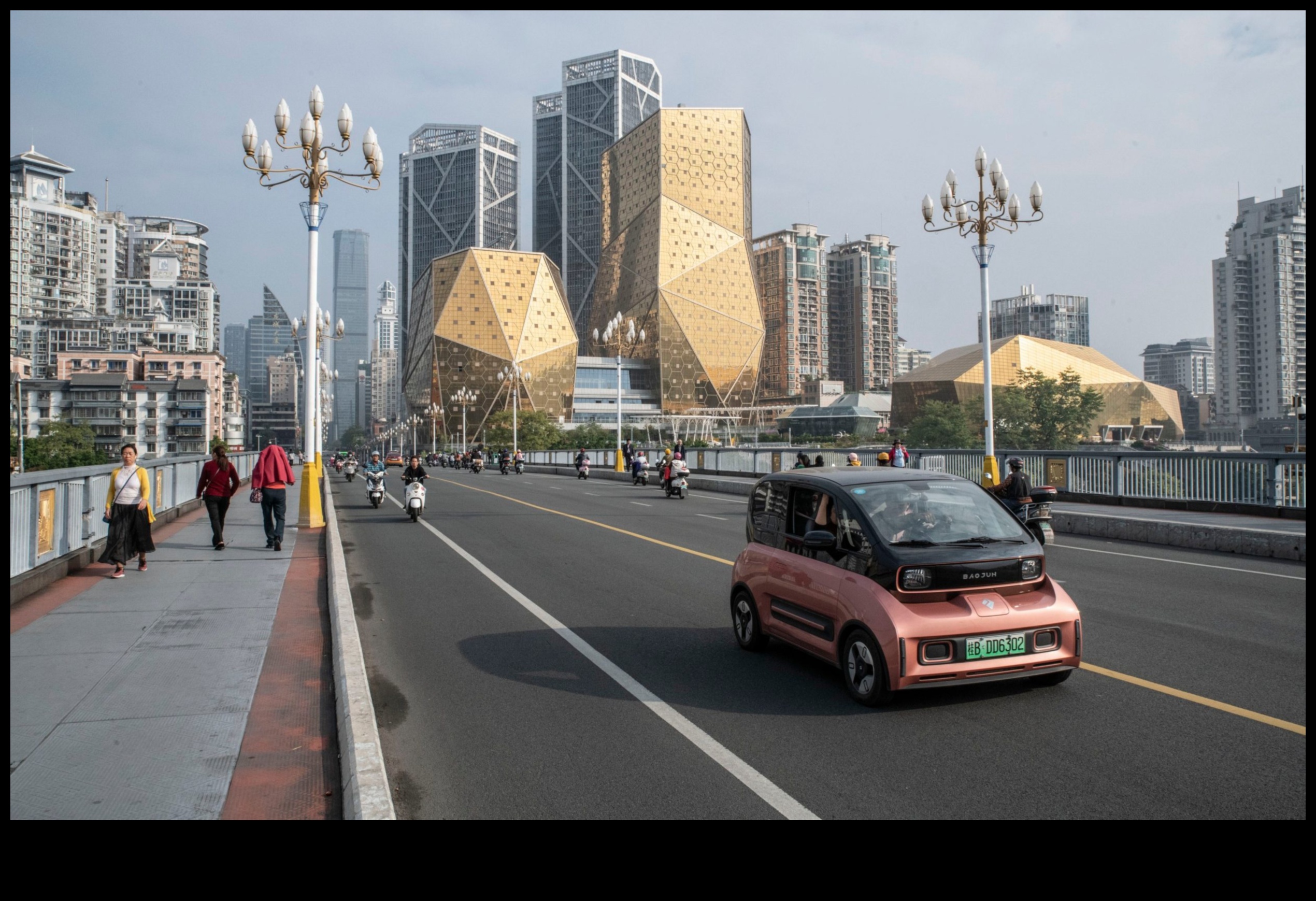 Urban Electrics: Κατακτήστε τα αστικά τοπία με αθόρυβα και αποτελεσματικά ηλεκτρικά αυτοκίνητα